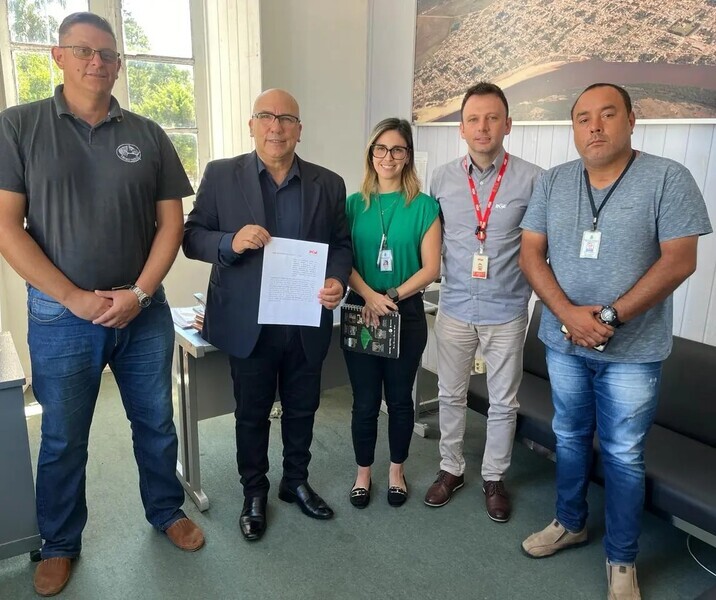 arborizacaosegura-prefeito-municipal-vilmar-oliveira-assinou-convenio-com-a-rge-distribuidora-de-energia-para-o-programa-de-arborizacao