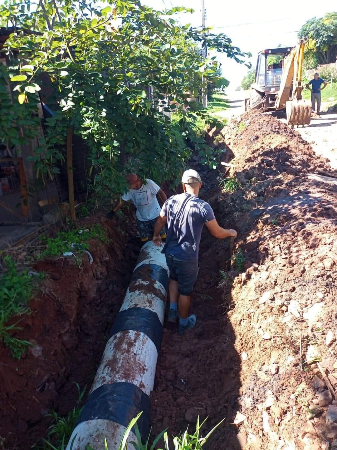 prefeitura-finalizou-o-saneamento-na-rua-simao-brofman
