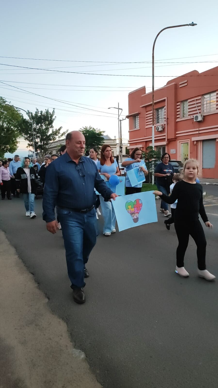 1-caminhada-da-inclusao-pelo-dia-mundial-de-conscientizacao-do-autismo