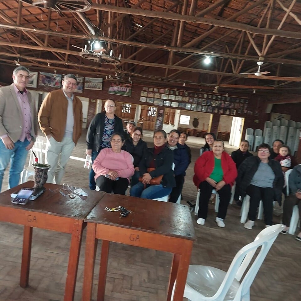 atendimento-medico-a-comunidade-da-associacao-do-bairro-centenario