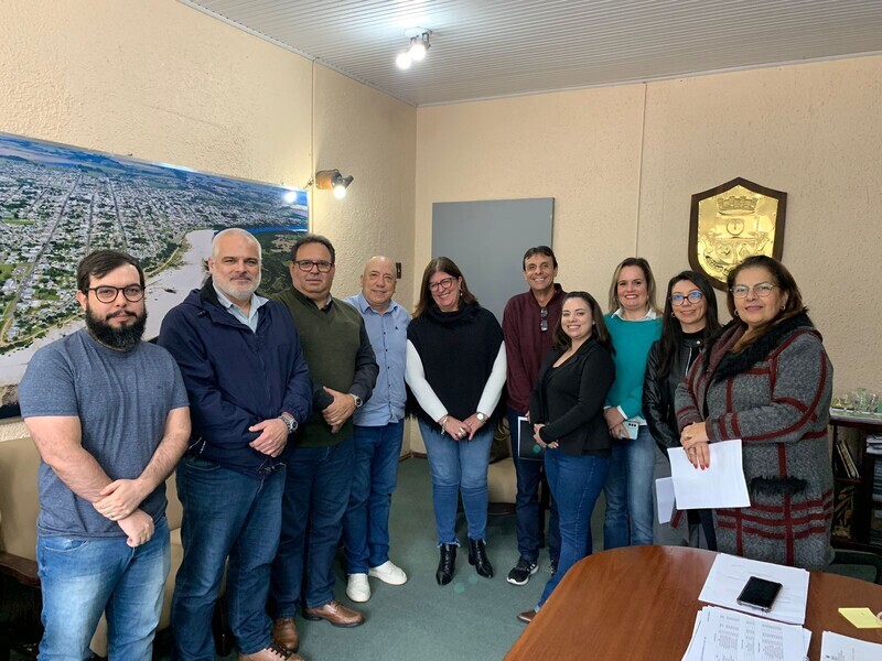 prefeito-vilmar-oliveira-recebeu-integrantes-do-fapese