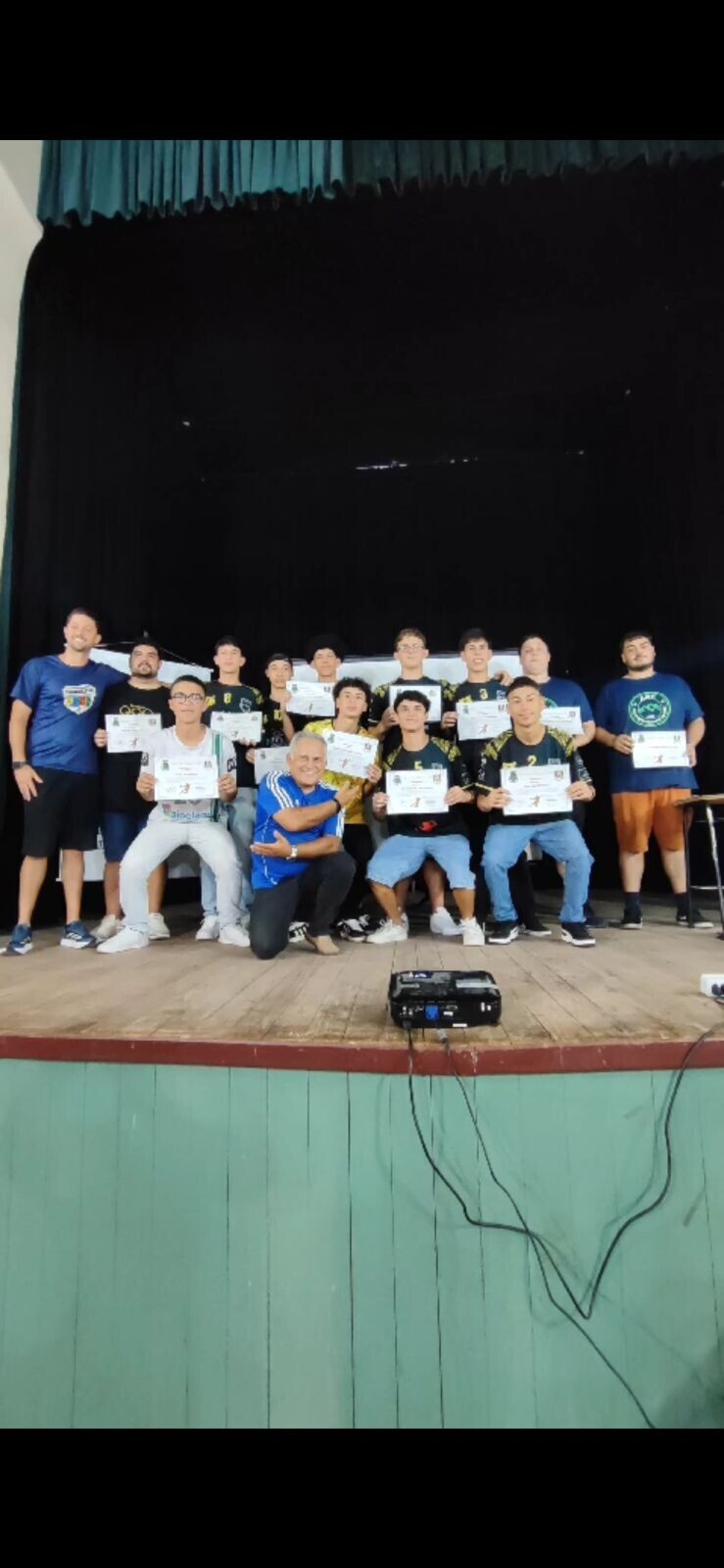 prefeitura-municipal-realiza-homenagem-aos-atletas-rosarienses