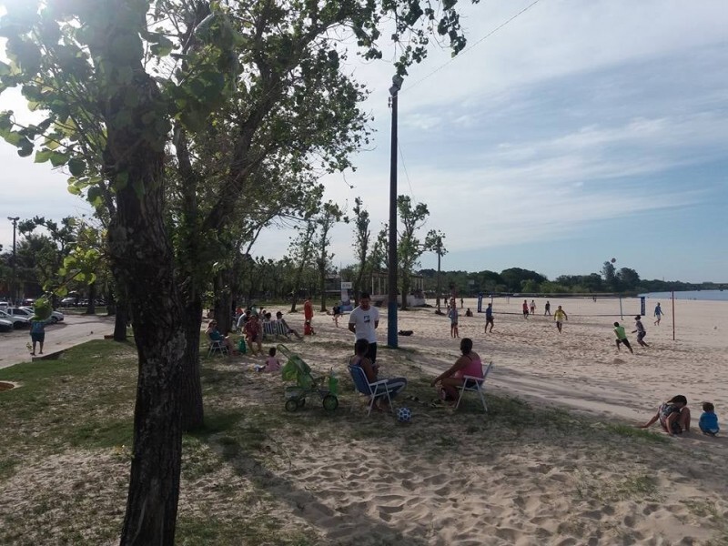 prefeita-zilase-rossignollo-autoriza-inicio-da-revitalizacao-da-praia-das-areias-brancas