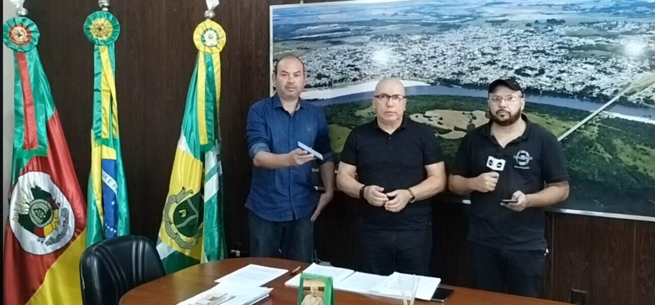 prefeito-municipal-vilmar-oliveira-anunciou-nesta-segunda-feira-o-recebimento-de-r-3-milhoes-de-reais-verba-proveniente-do-aditivo-de-contrato