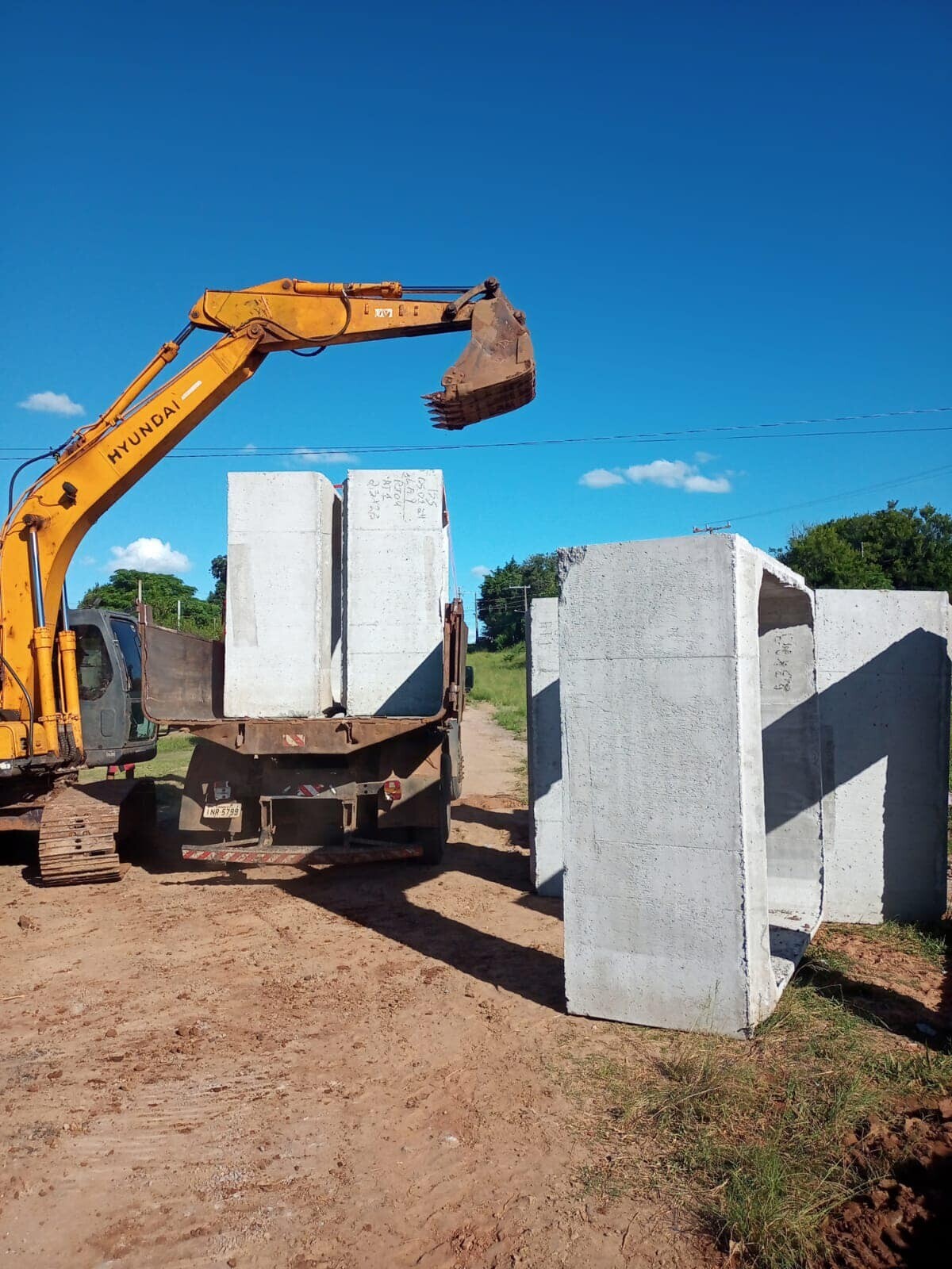 prefeitura-inicia-construcao-de-pontilhao